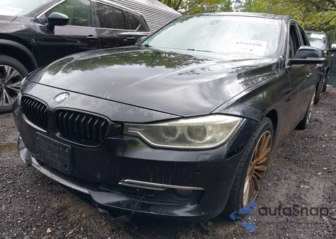 2013 BMW 328I xDrive z USA, uszkodzony, nr VIN WBA3B5C50DF593614